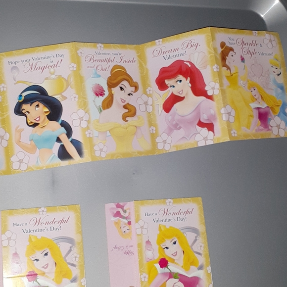 Valentine's day cards Barbie Disney Princess 44 ct - Picture 5 of 5